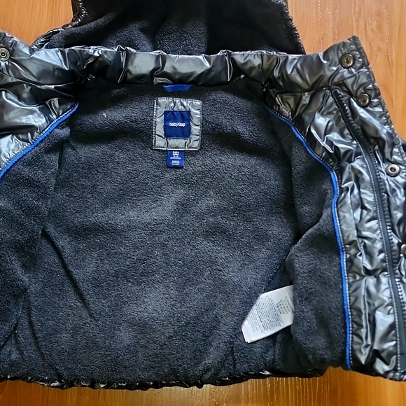 Baby Gap Warmth Fleece Hooded Jacket (12-18 months old) - Picture 5 of 9